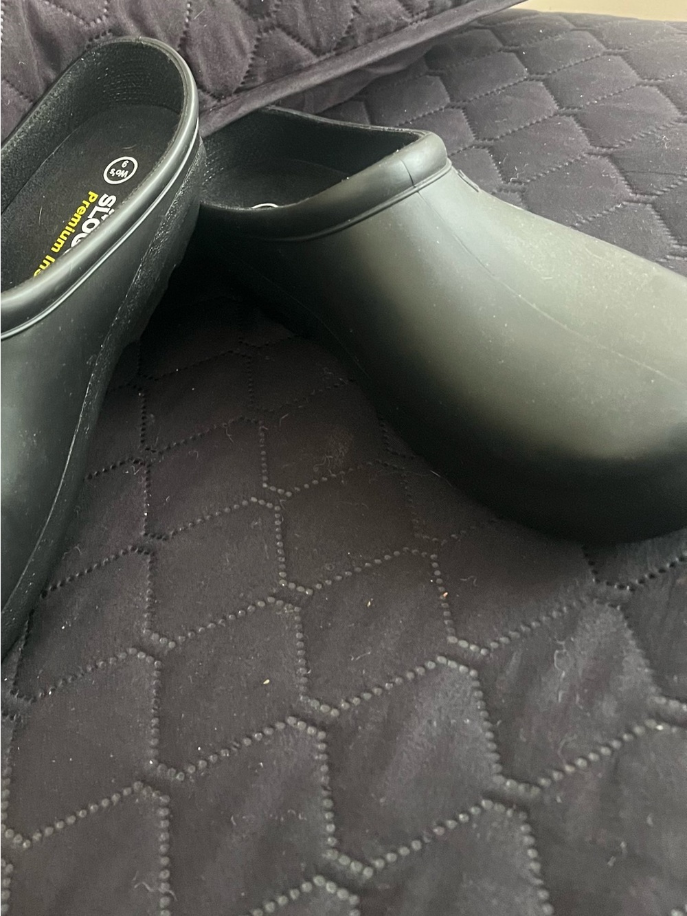 Sloggers NWOT Slip- On Waterproof Rubber Clogs - Picture 2 of 5